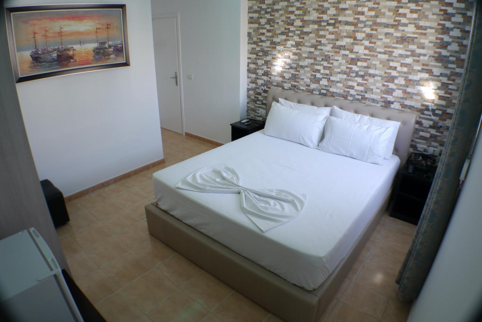 Espana 3* Škalngur